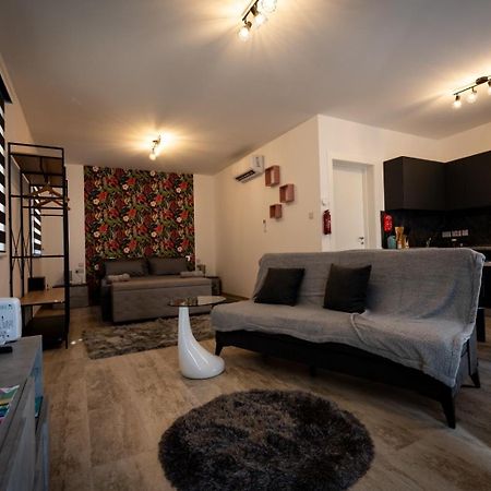 Dar Barbara Duplex 2 Double Bedrooms,2 Sofa Beds Large House With Terrace Roof Views Of Valletta Cospicua Zewnętrze zdjęcie